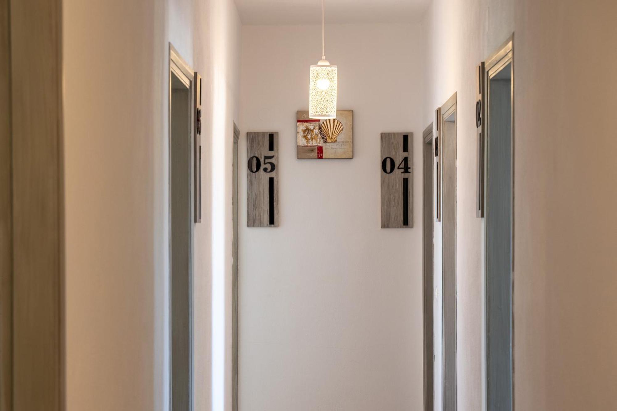 Giannis Rooms อาเยียรูเมลี ภายนอก รูปภาพ